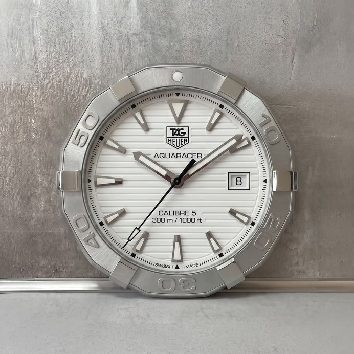 TAG Heuer Aquaracer Wanduhr – Calibre 5 Design | Maritimer Look | Geschenk für Uhrenliebhaber | 3D Druck 1