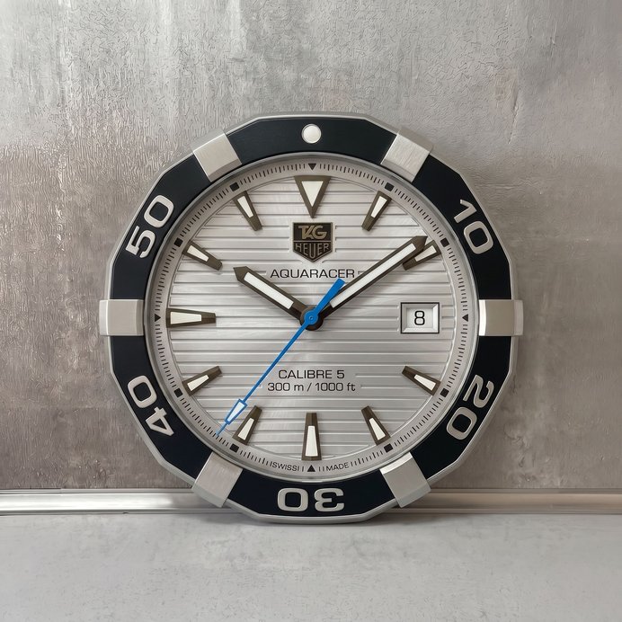 TAG Heuer Aquaracer Wanduhr – Calibre 5 Design | Maritimer Look | Geschenk für Uhrenliebhaber | 3D Druck 4